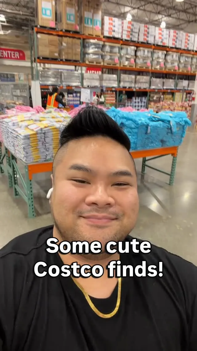 RV Mendoza sharing a selection of cute products found at Costco.